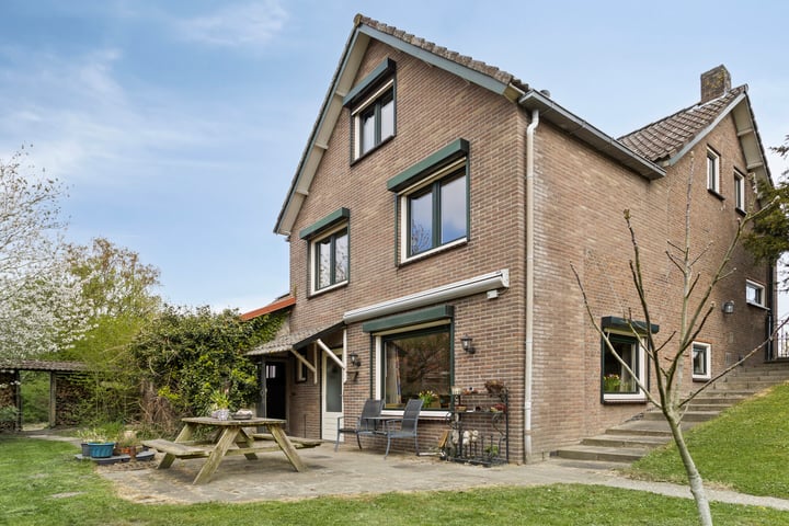 Oude Heijningsedijk 45 in Heijningen