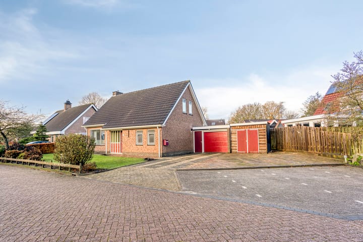 Photo of property Oude Hof 18, Donkerbroek