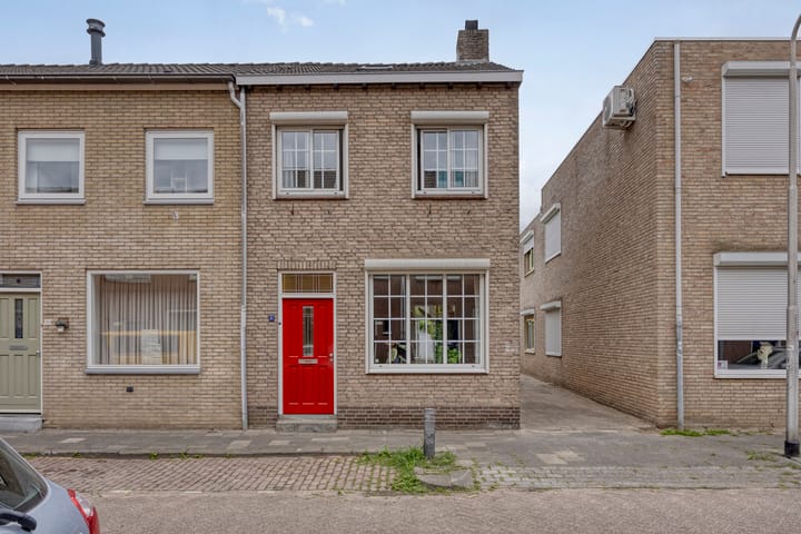 Oude Langstraat 31 in Tilburg Foto