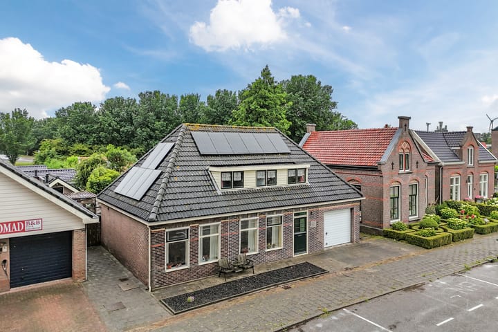 Oude Rijksweg 102 in 't Zand Foto
