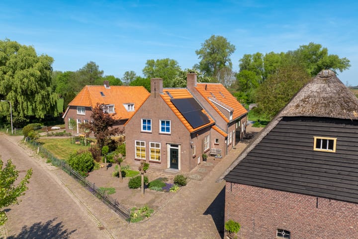 Oude Schoolstraat 8 in Hedikhuizen Foto