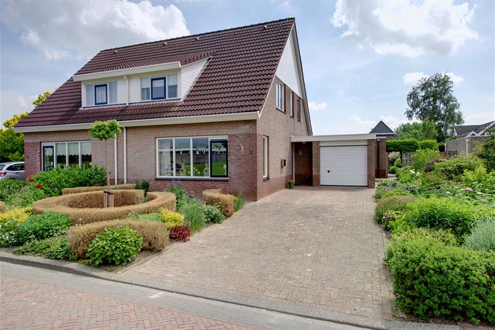 Oude Tilsterweg 15 in Uithuizen foto