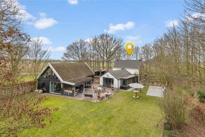 Oude Turfvaartsestraat 25 in Nispen