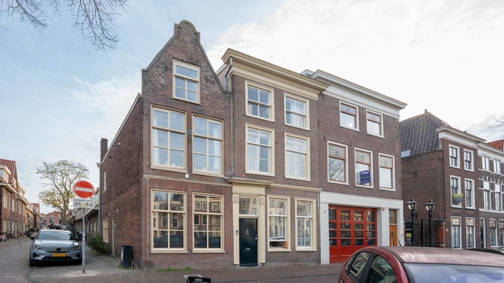 Oude Vest 139C en Leiden foto