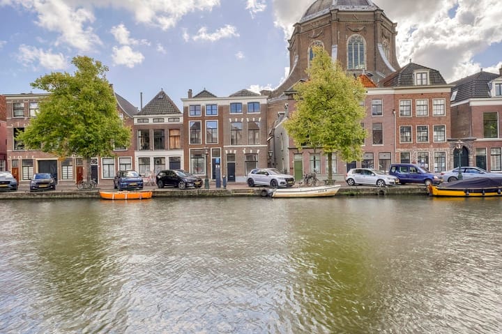 Oude Vest 67 in Leiden