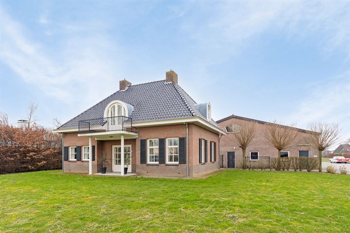 Oude Weistraat 2 in Velddriel Foto