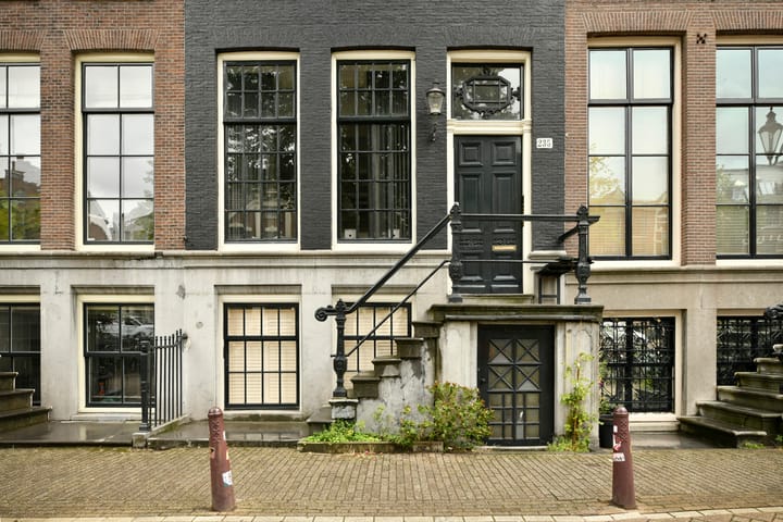 Oudezijds Voorburgwal 235-2B en Amsterdam foto