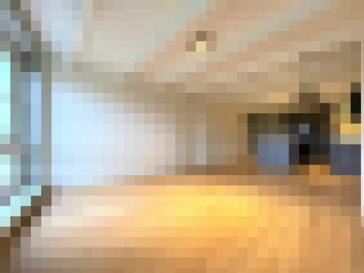 Oudezijds Voorburgwal Amsterdam thumbnail 4