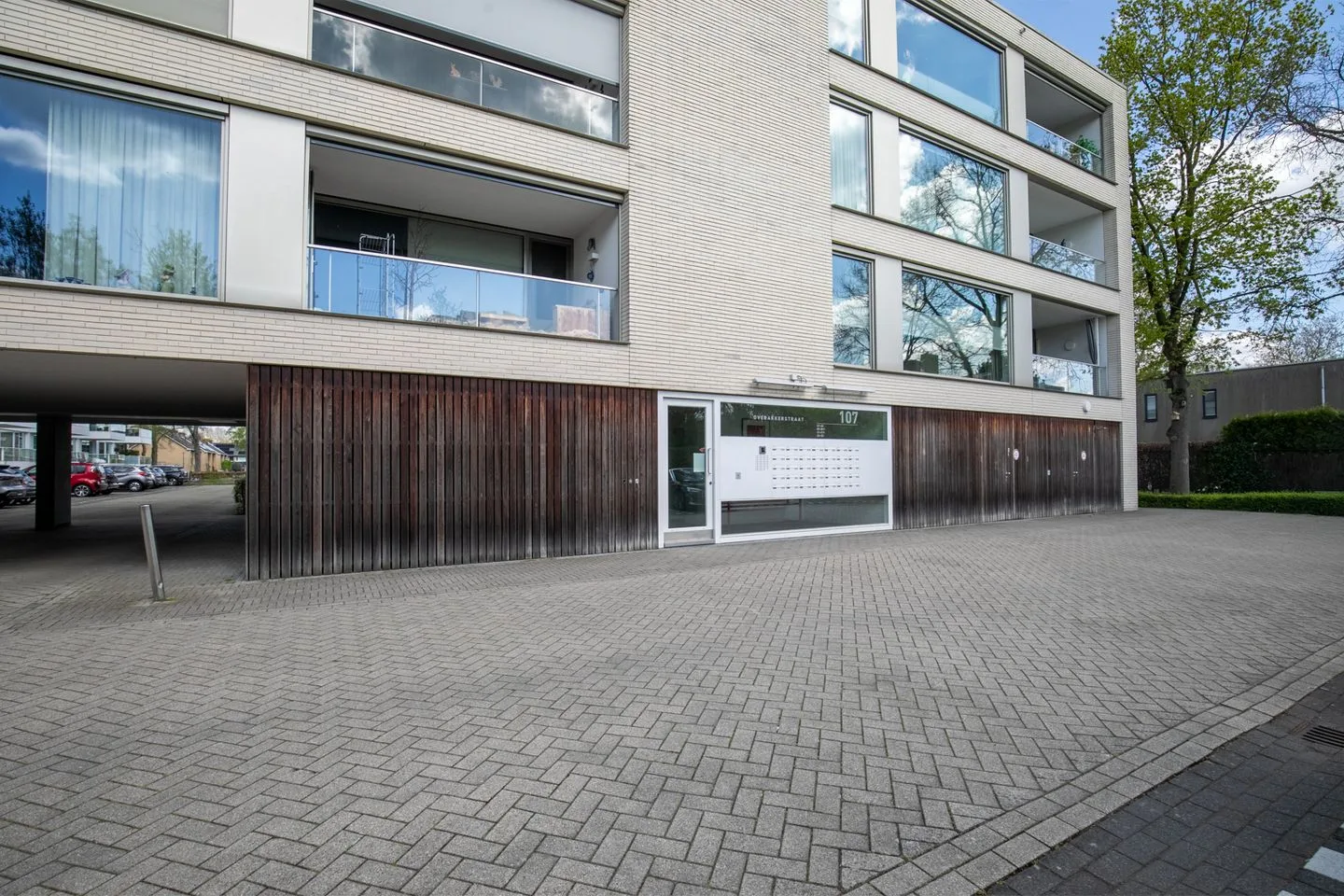 Overakkerstraat 107 B1 Breda