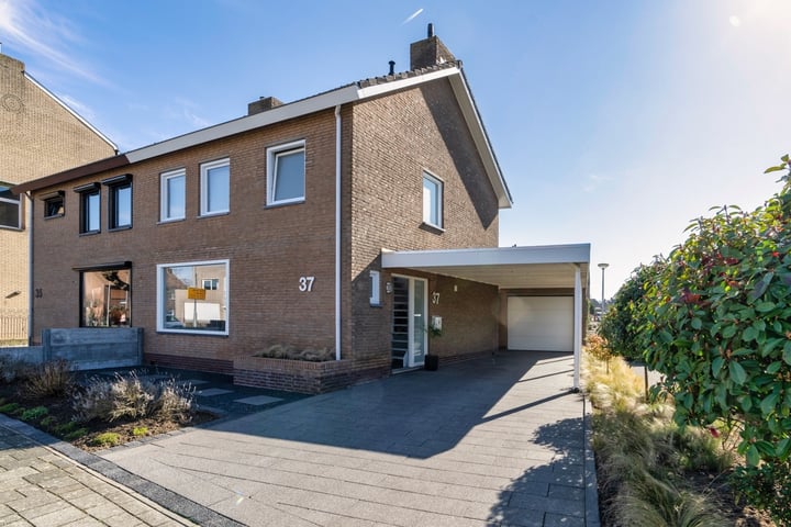 Overbroekerstraat 37 in Hoensbroek Foto