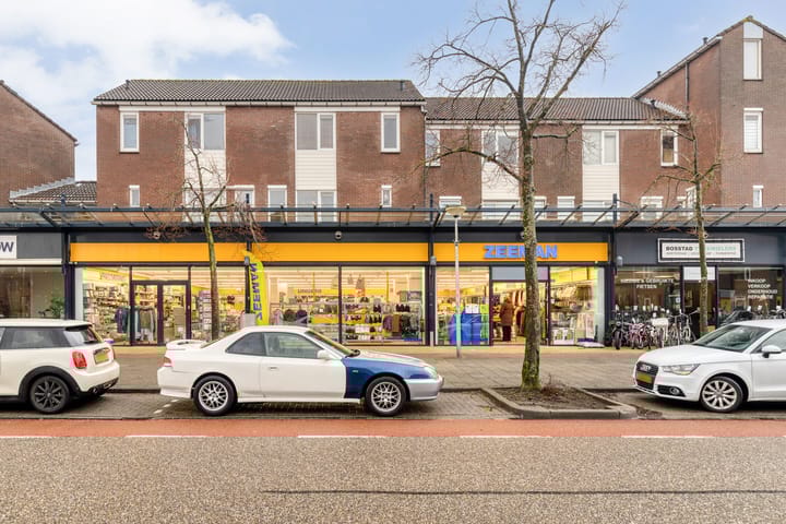 Overlanderstraat 616 in Purmerend Foto