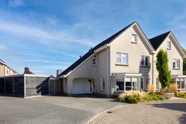 P.Buismanstraat 57E dans Lemelerveld photo