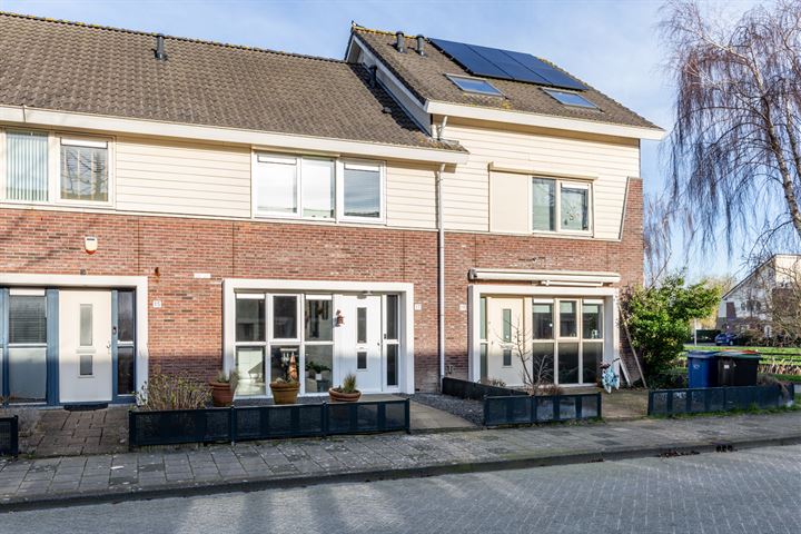 P.C. Boutensstraat 17 in Almere Foto