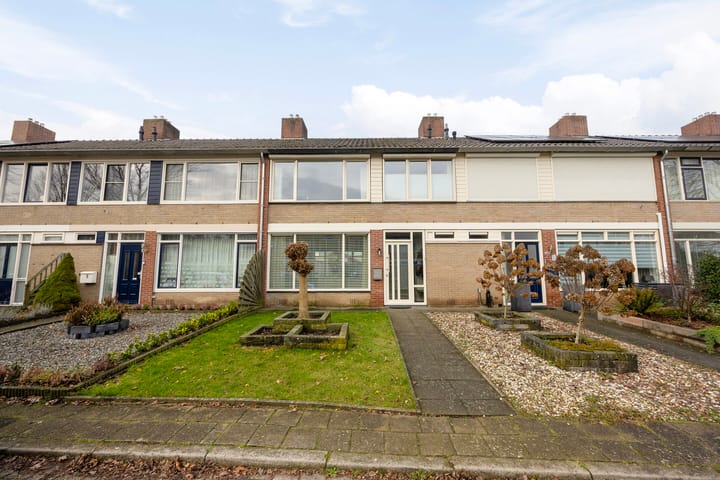 Photo of property P. de Hooghstraat 7, Hardenberg