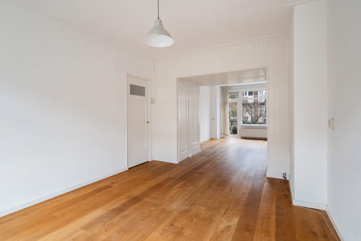 Paetsstraat 32B in Rotterdam photo