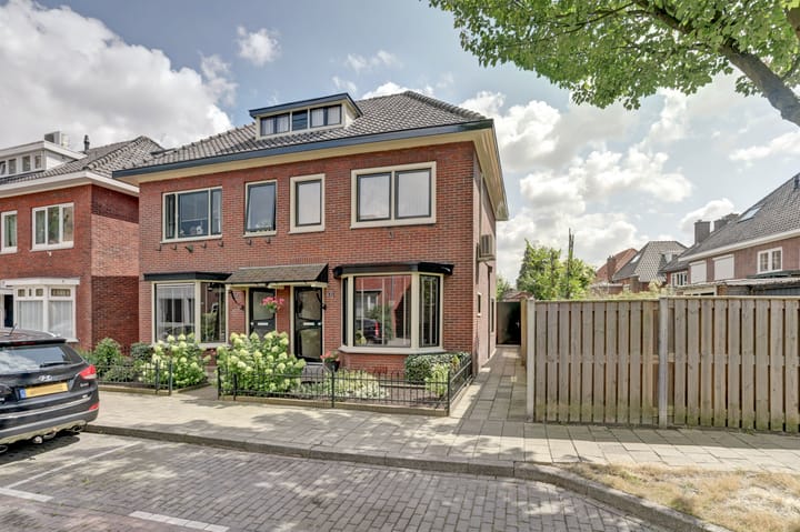 Palembangstraat 35 in Enschede photo