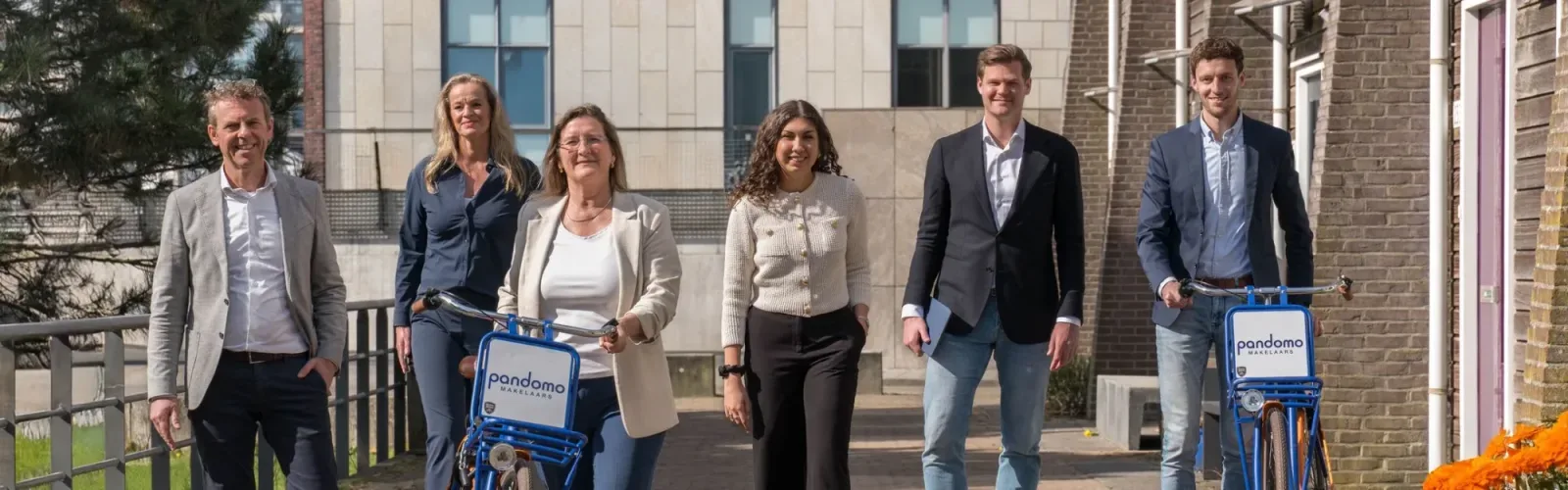 Team foto van Pandomo