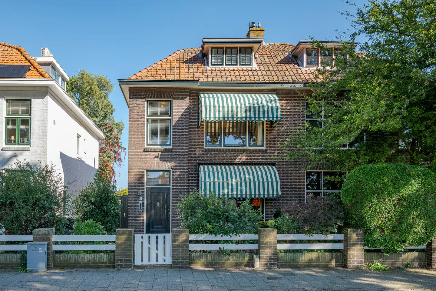 Papelaan 18 in Voorschoten