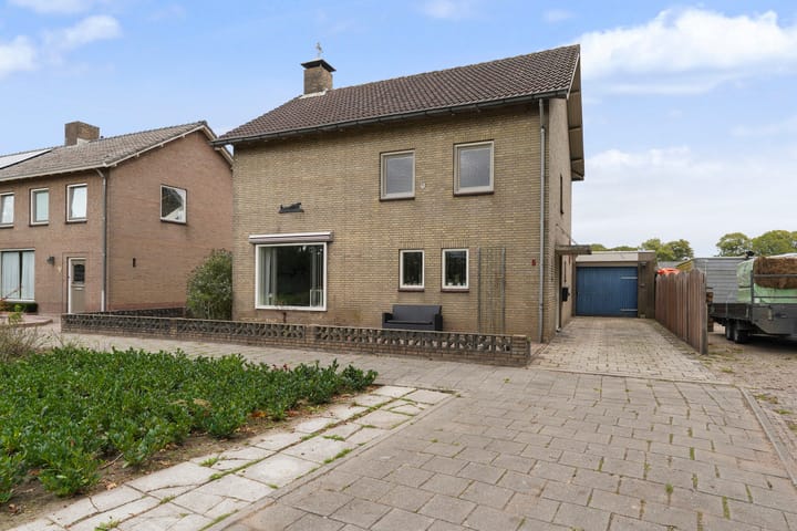 Papensteeg 5 in Vlijmen