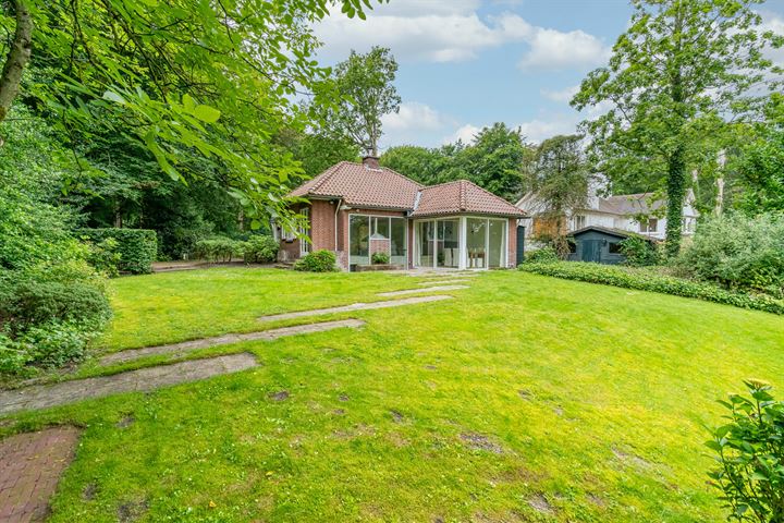 Papeweg 5 in Wassenaar foto