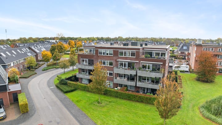 Papiermakersbeek 12 in Barneveld Foto