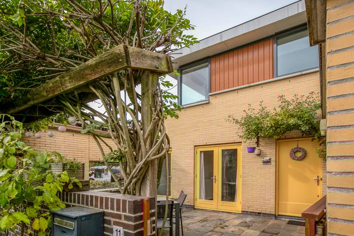 Paradijsvogelhof 11 en Hilversum foto