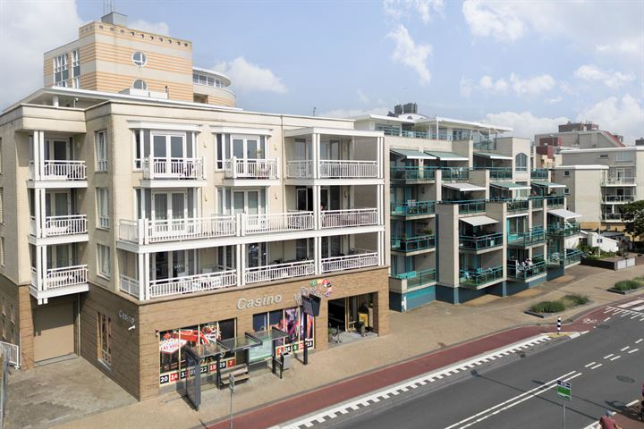 Parallel Boulevard 17 in Noordwijk photo