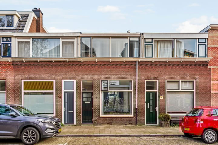 Photo of property Paramaribostraat 16, Utrecht