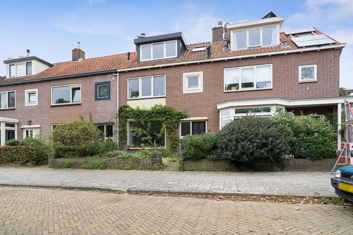 Paramaribostraat 44 in Santpoort-Noord Foto