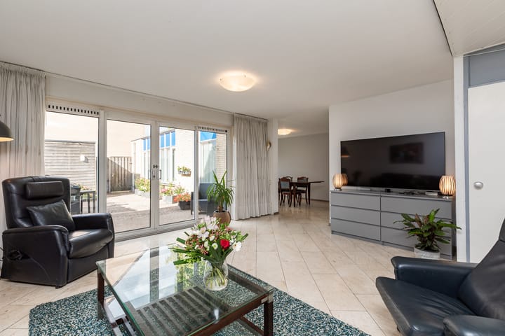 Parkwijklaan 162 in Almere Foto