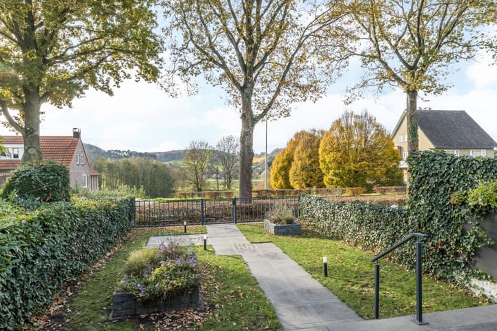 Pastoor Steinbuschstraat 9 dans Wijlre photo