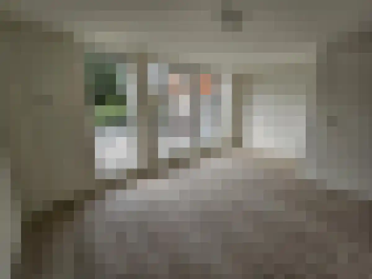 Pastoor van Arslaan Eindhoven thumbnail 4
