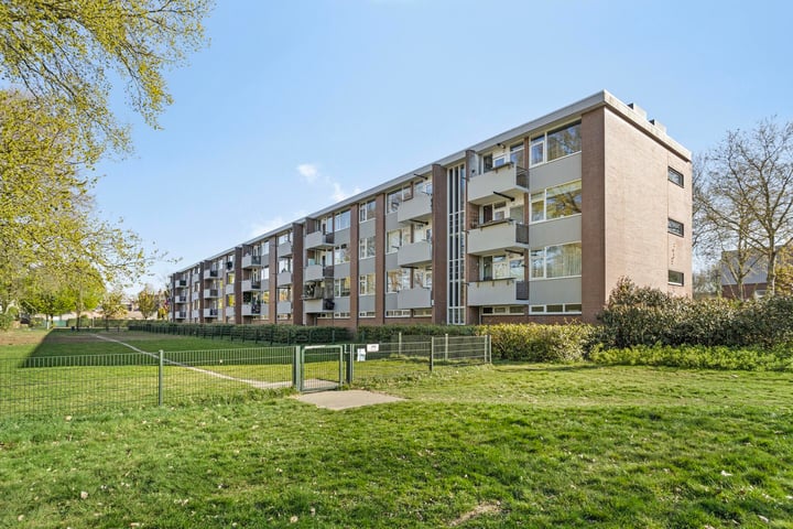 Pastoor van Thiellaan 61 in Rosmalen foto