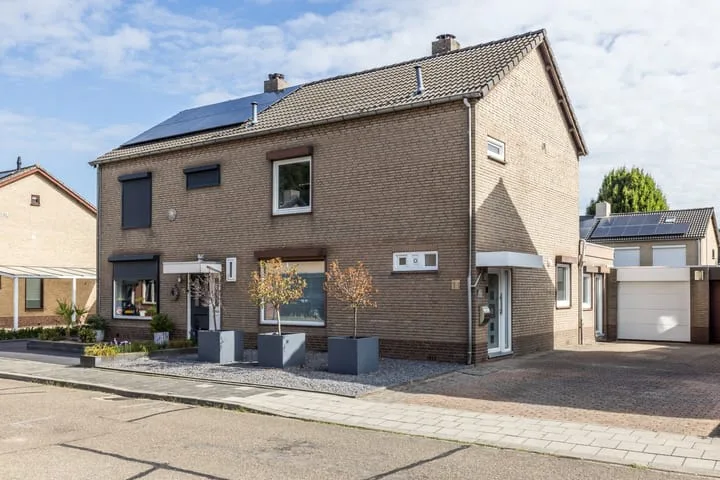 Patchstraat 13 Sittard foto 2
