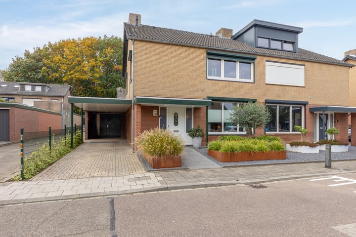 Patchstraat 16 en Sittard foto