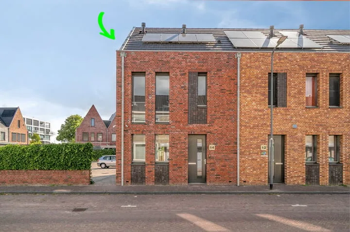 Pater Damiaanstraat 14 in Roosendaal
