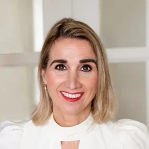 Photo of Patricia van Dam