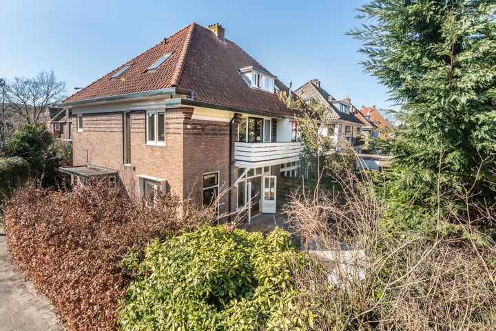 Paulus Buyslaan 3 en Heemstede foto