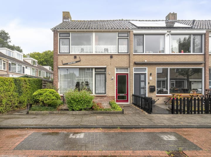 Paulus Potterstraat 1 in Heerhugowaard Foto