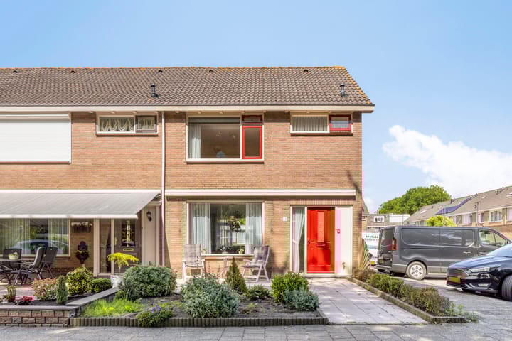 Photo of property Paulus Rinkstraat 11, Volendam