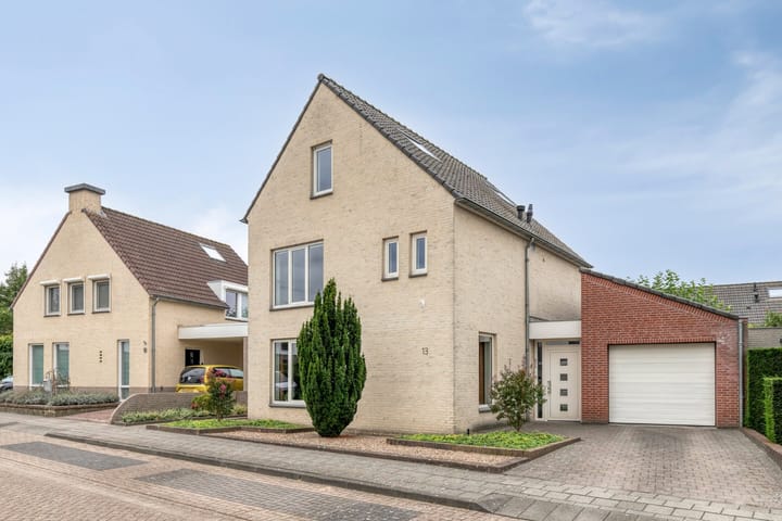 Peelkesakker 13 in Asten Foto