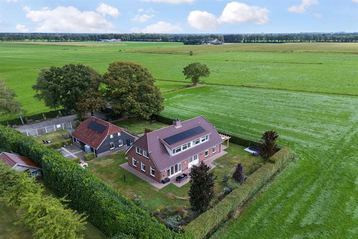 Peezeweg 5 en Dalfsen foto