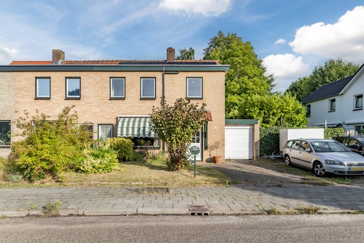 Pennendijk 63 in Ulvenhout foto