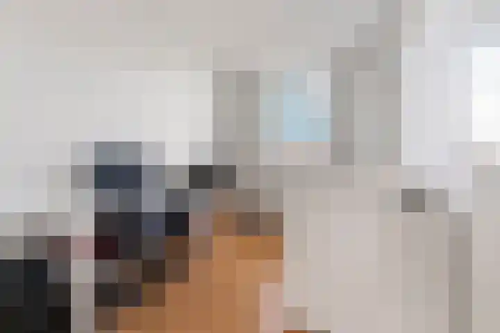 Perron 5 Gennep thumbnail 16
