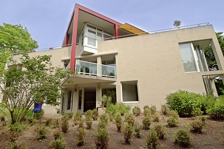 Peter Benensonstraat 11 dans Goirle photo