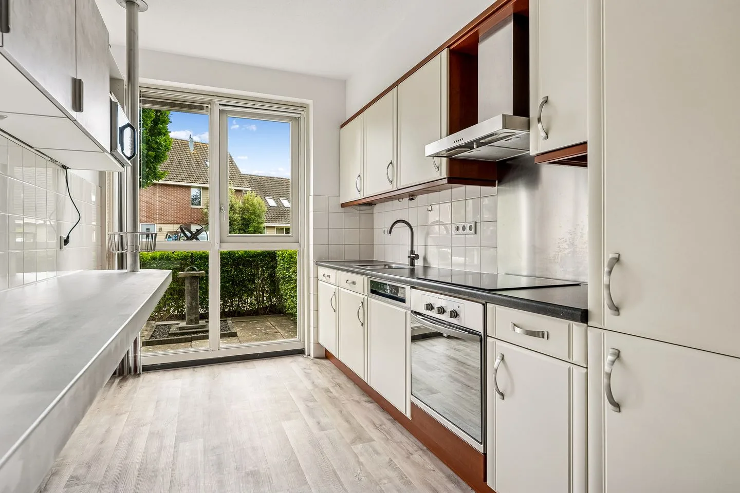 Peter van Straatenhof 21 Almere foto 3
