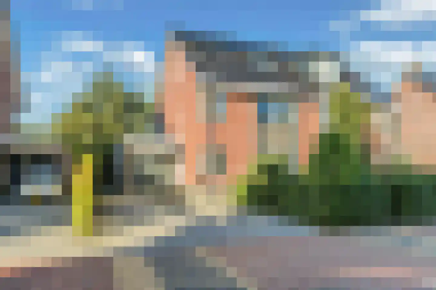 Picassohage 16 in Emmeloord