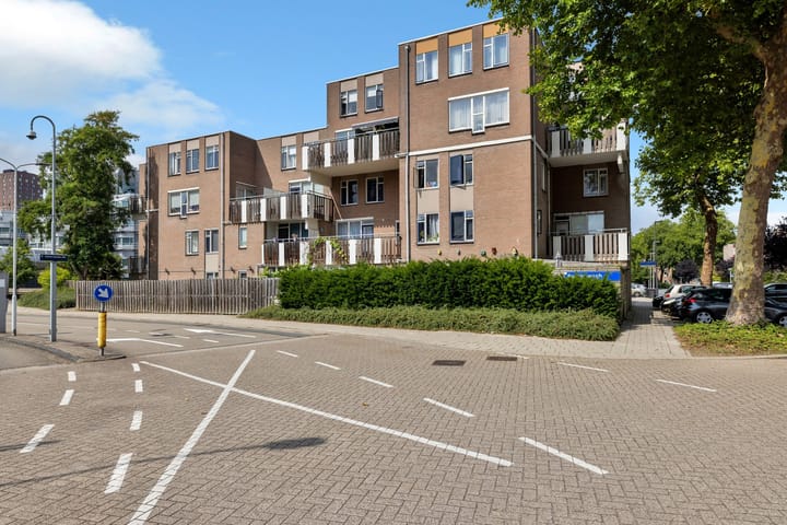 Pierre Kemphove 133 in Zoetermeer foto