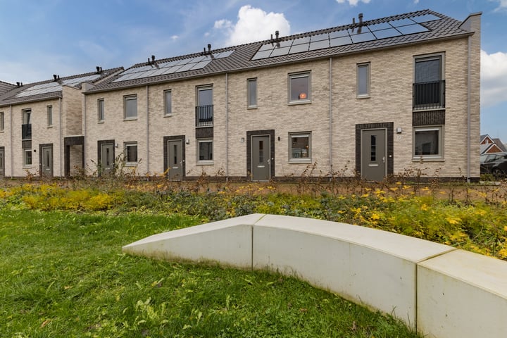 Piet Bartenstraat 26 en Erp foto