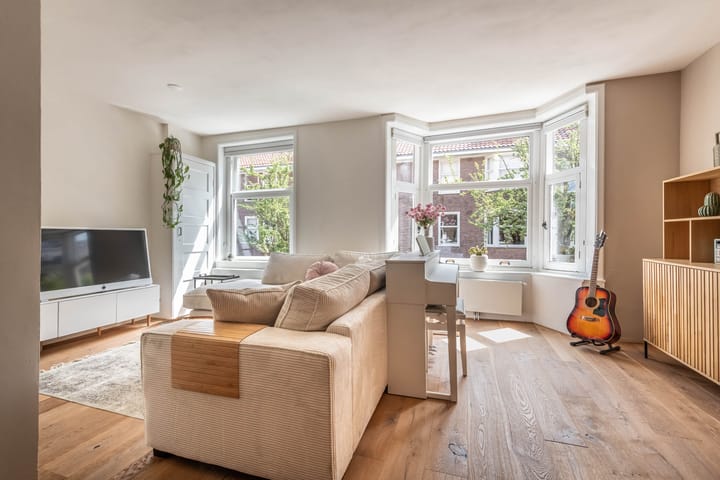 Piet Gijzenbrugstraat 32-1 in Amsterdam foto